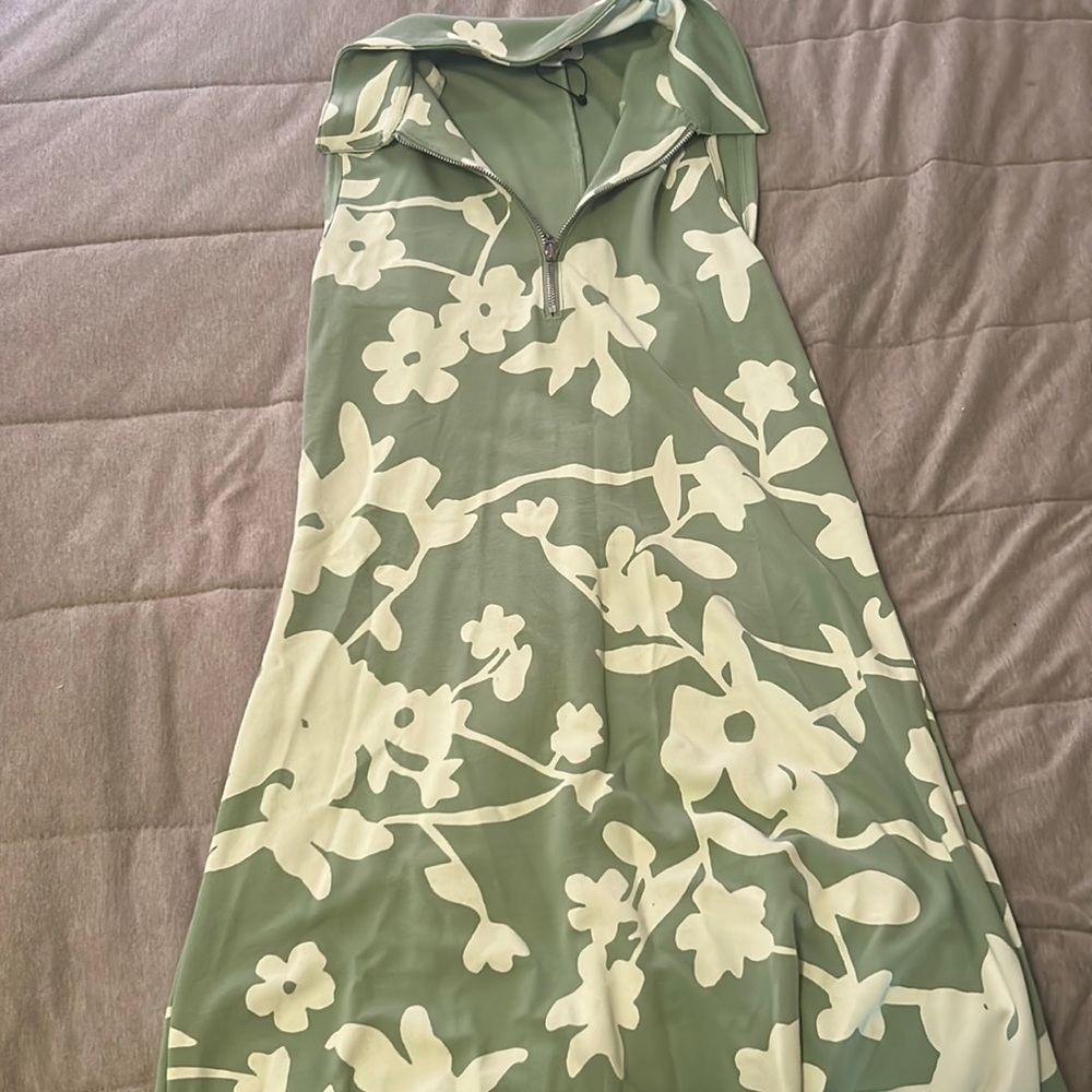 Floral green mini vintage dress